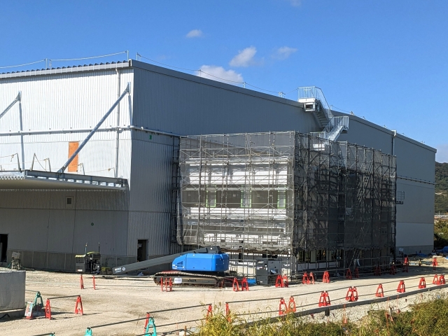 工場防水工事の種類一覧｜屋根・床・外壁別の特徴と費用相場を徹底解説